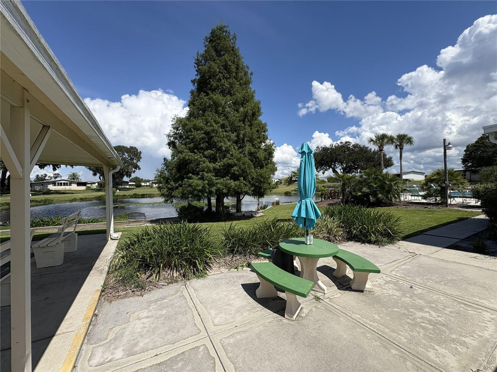 GARDEN GROVE OAKS - Residential