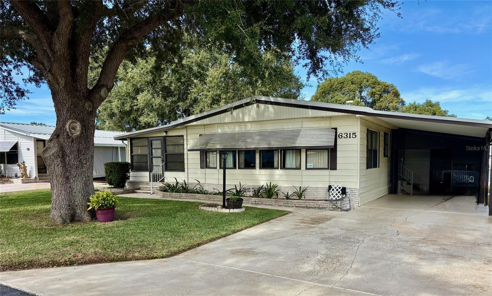 GARDEN GROVE OAKS - Residential