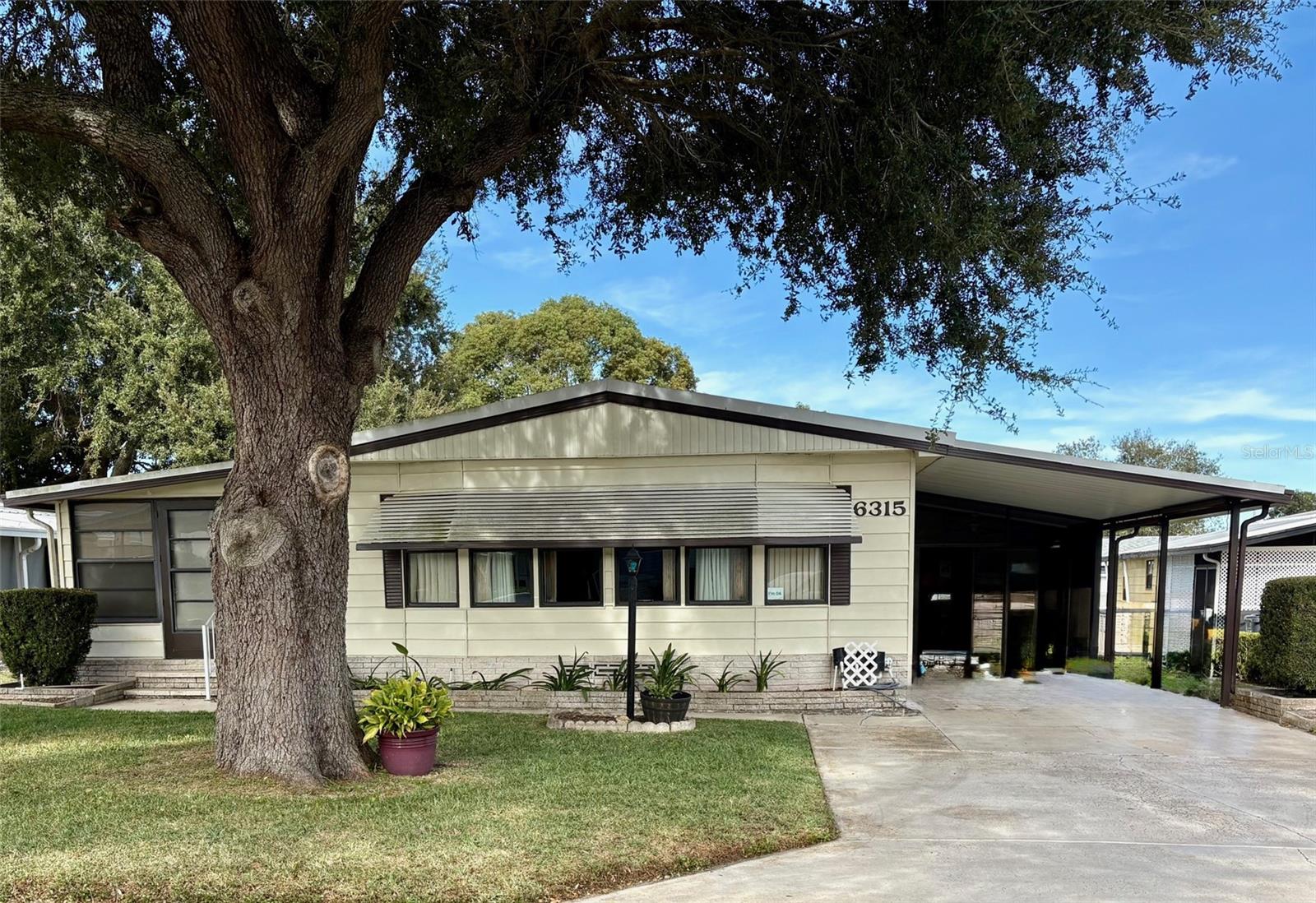 GARDEN GROVE OAKS - Residential