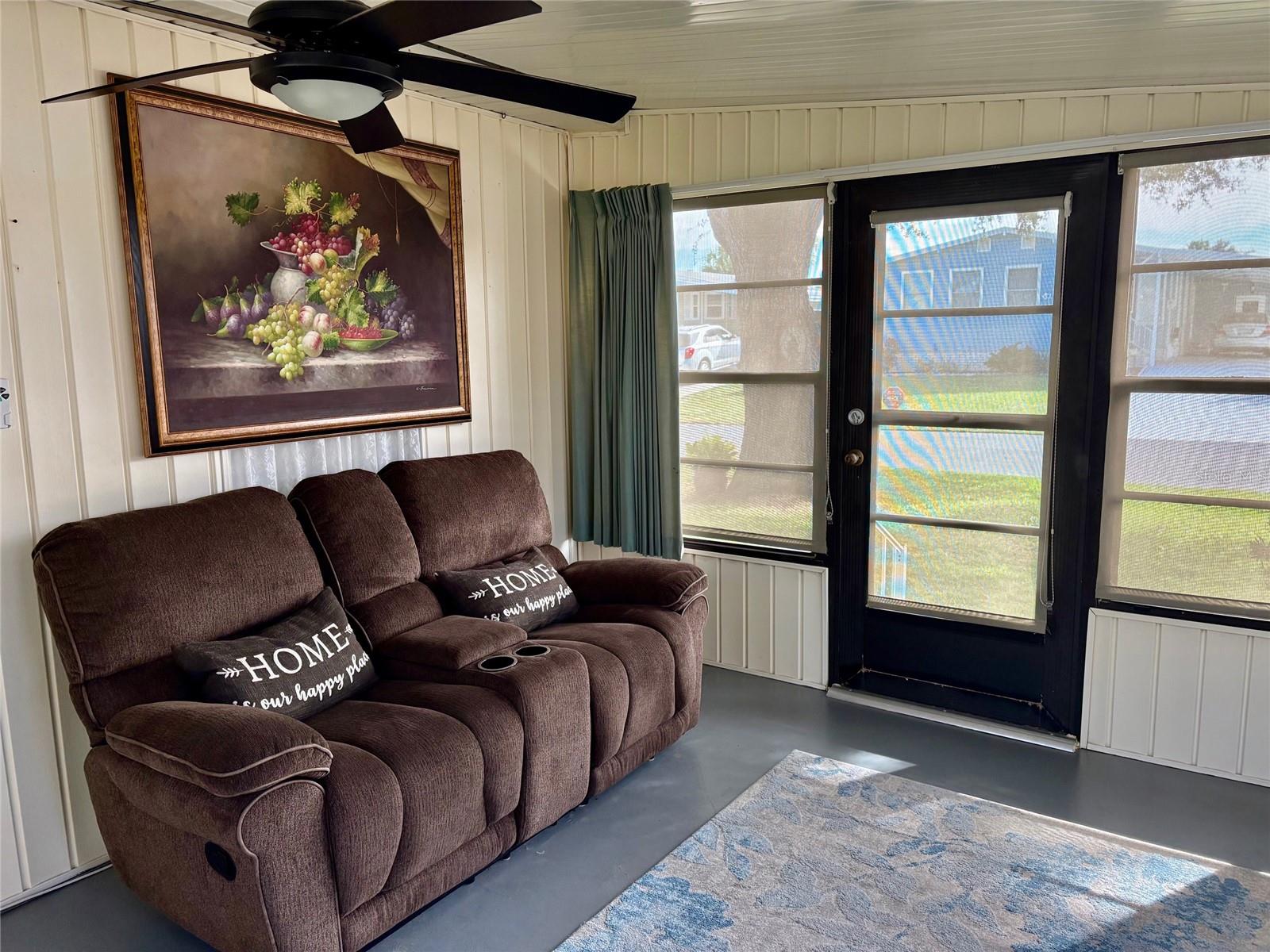 GARDEN GROVE OAKS - Residential