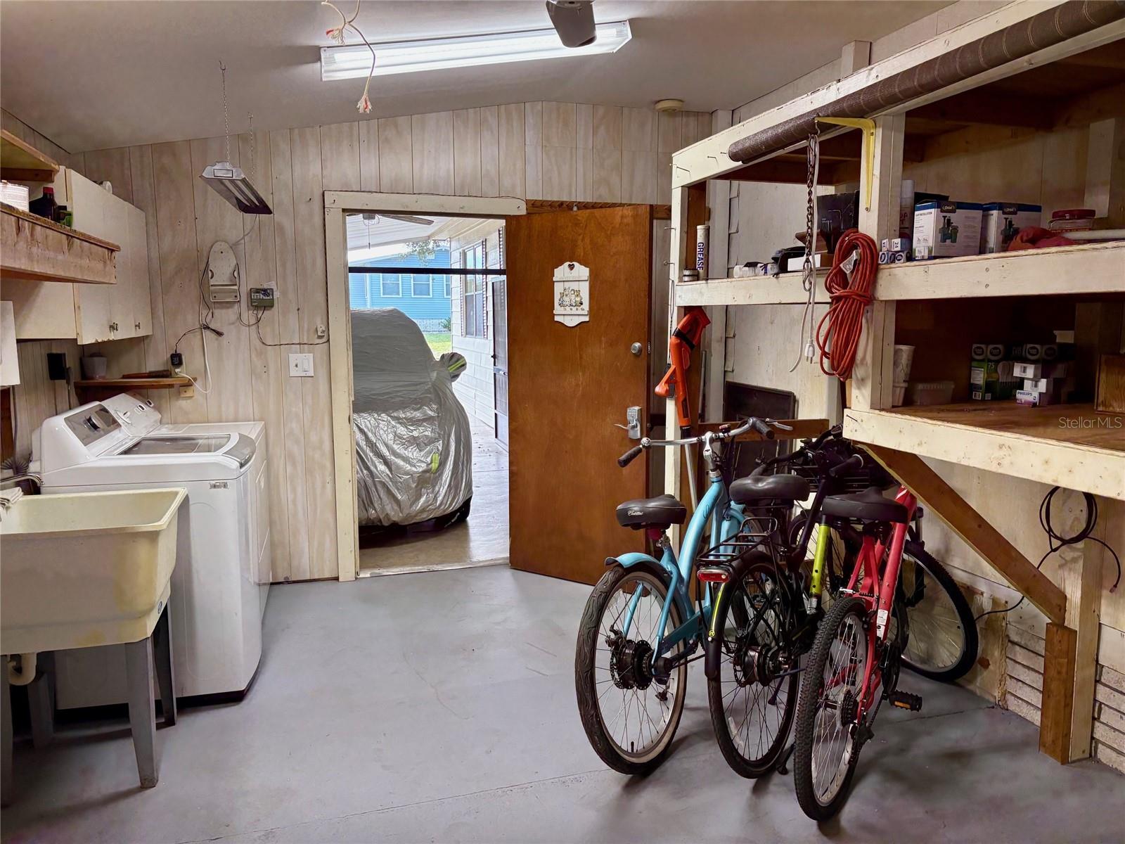 GARDEN GROVE OAKS - Residential