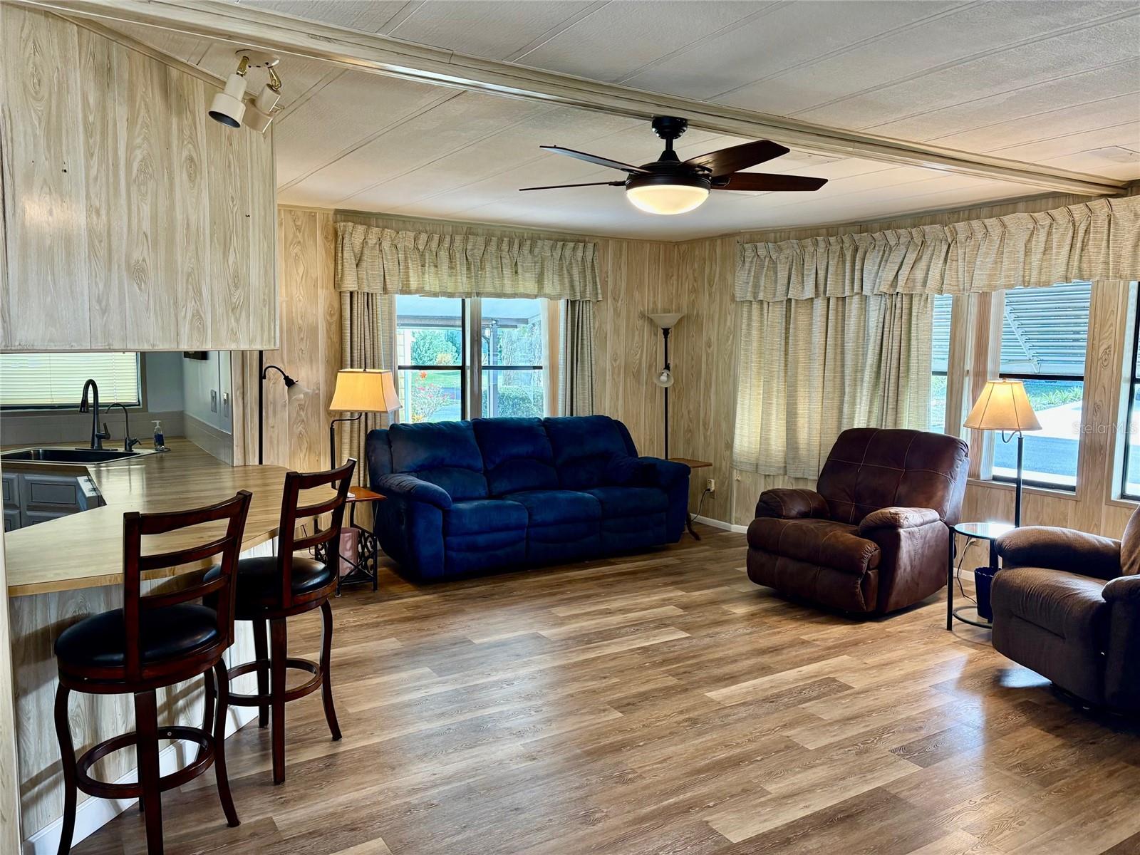 GARDEN GROVE OAKS - Residential