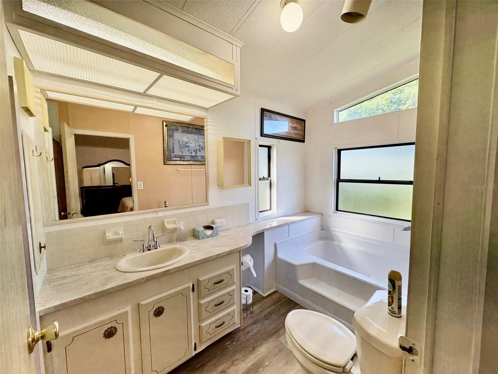 GARDEN GROVE OAKS - Residential