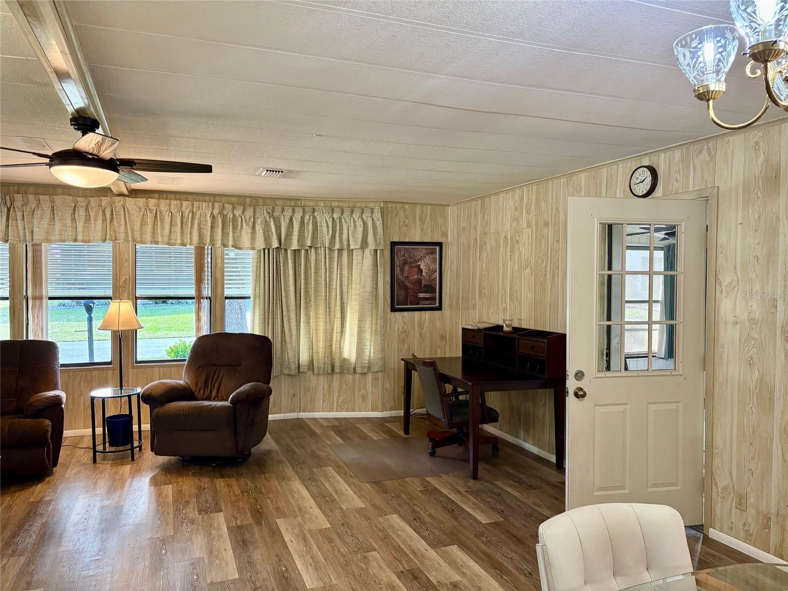 GARDEN GROVE OAKS - Residential