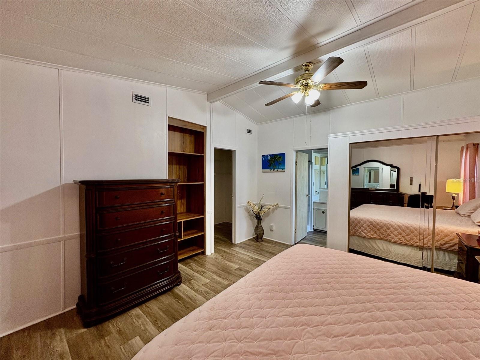 GARDEN GROVE OAKS - Residential