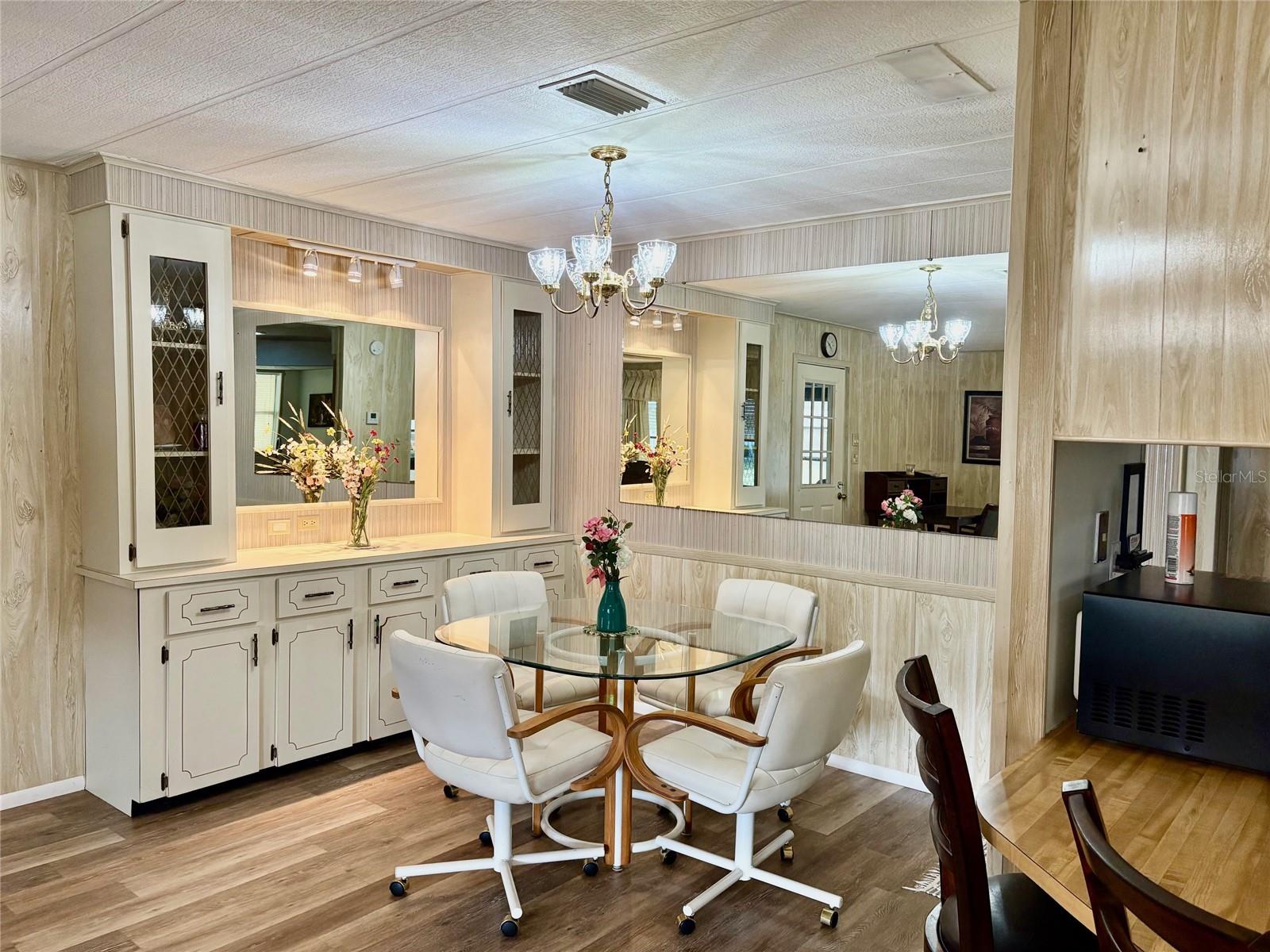 GARDEN GROVE OAKS - Residential