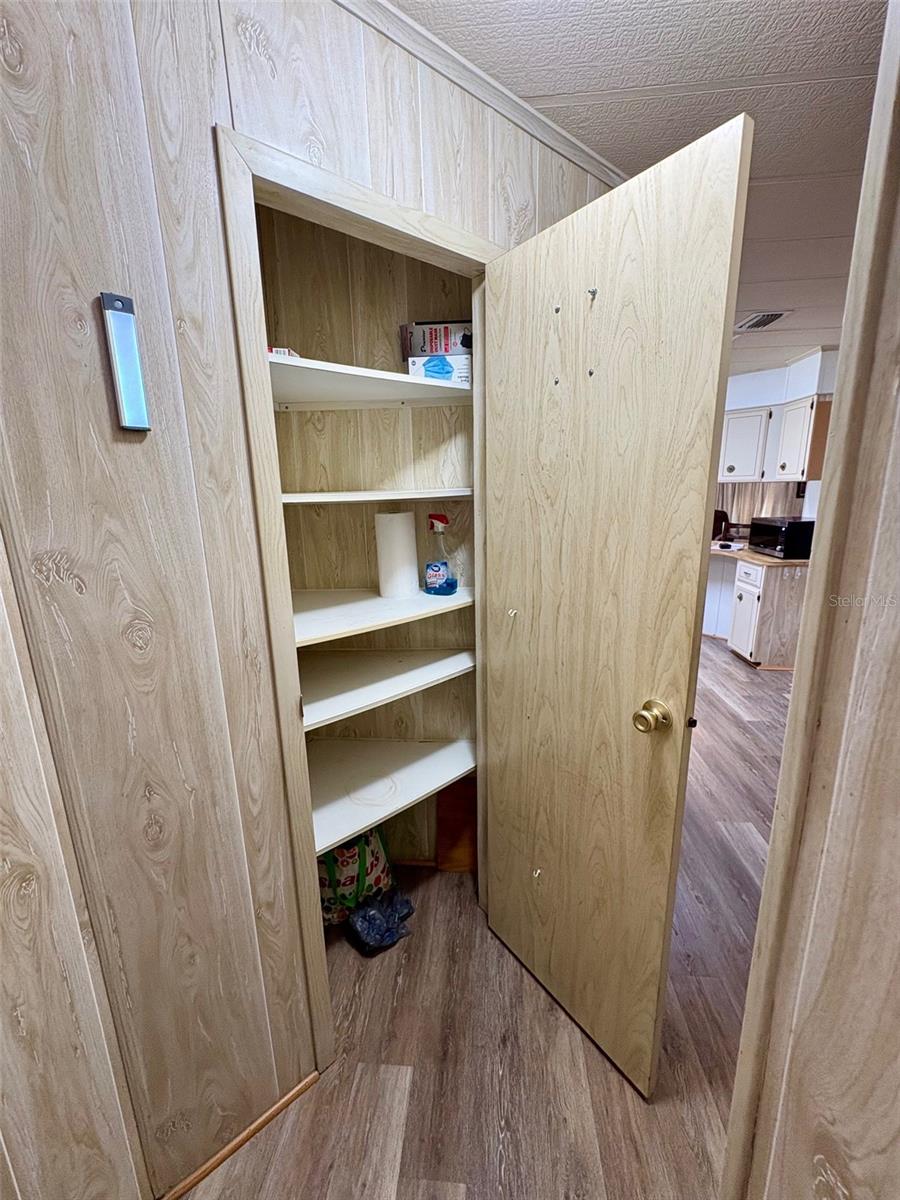 GARDEN GROVE OAKS - Residential