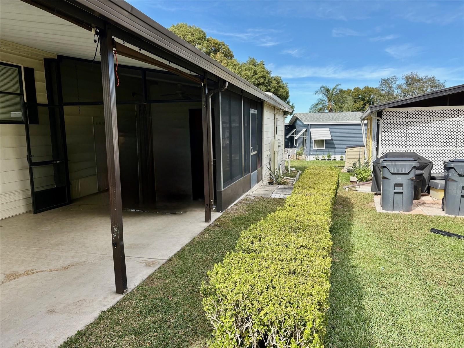 GARDEN GROVE OAKS - Residential