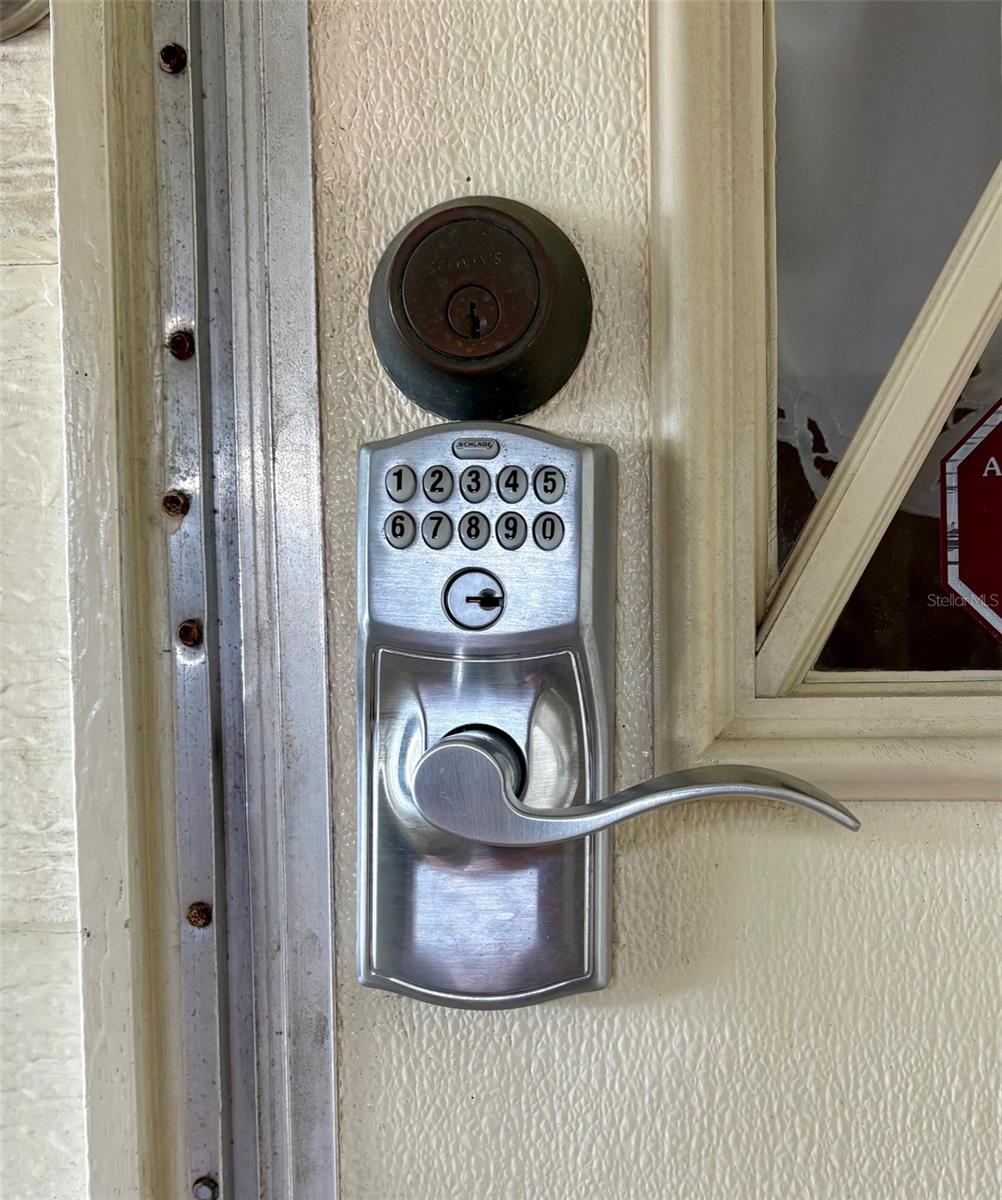 GARDEN GROVE OAKS - Residential