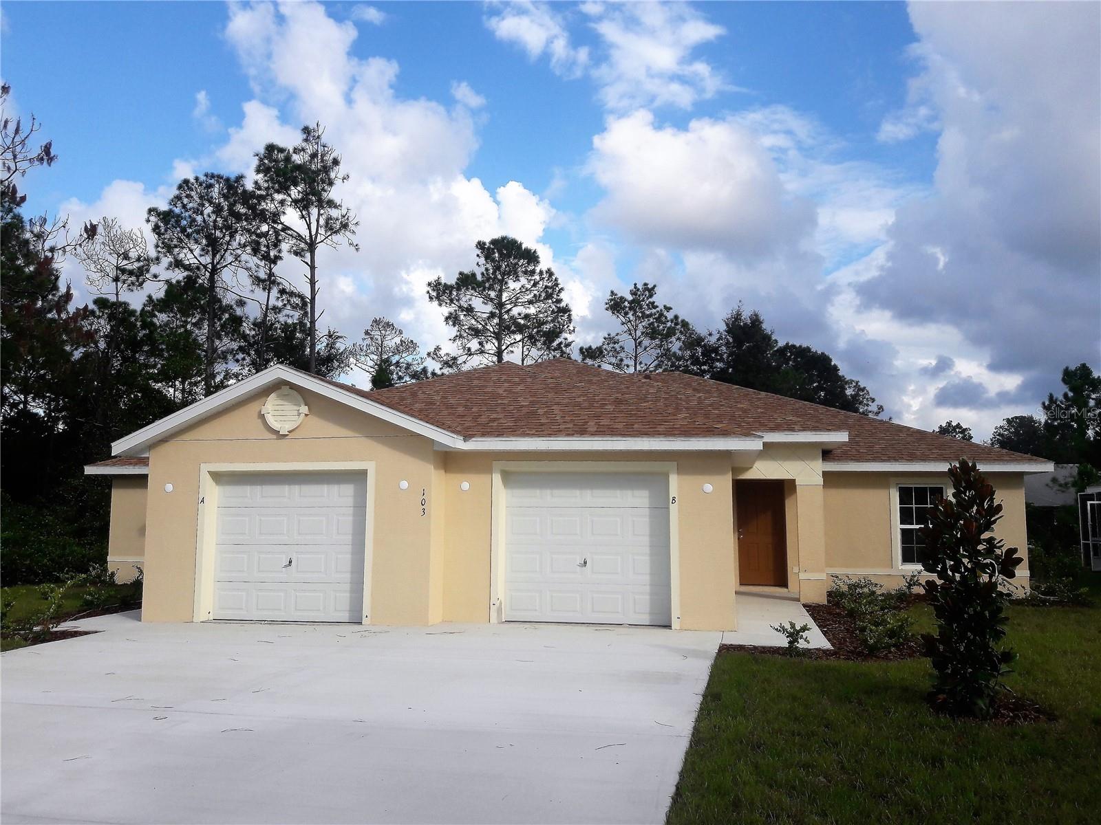 NICE 3 BEDROOM, 2 BATHROOM, 1 CAR GARAGE COVERED PORCH DUPLEX WITH THE FENCED BACKYARD. QUIET NEIGHBORHOOD, CLOSE TO NEW TOWN CENTER, SHOPPING, SCHOOLS, MEDICAL FACILITIES, PARKS AND THE BEACH. THE PICTURES ARE AS IT WAS NEW.