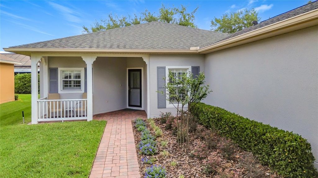Photo of 28 Knoll Wood Dr, Poinciana, FL 34759 (MLS # S5150172)