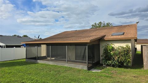 A home in WINTER HAVEN