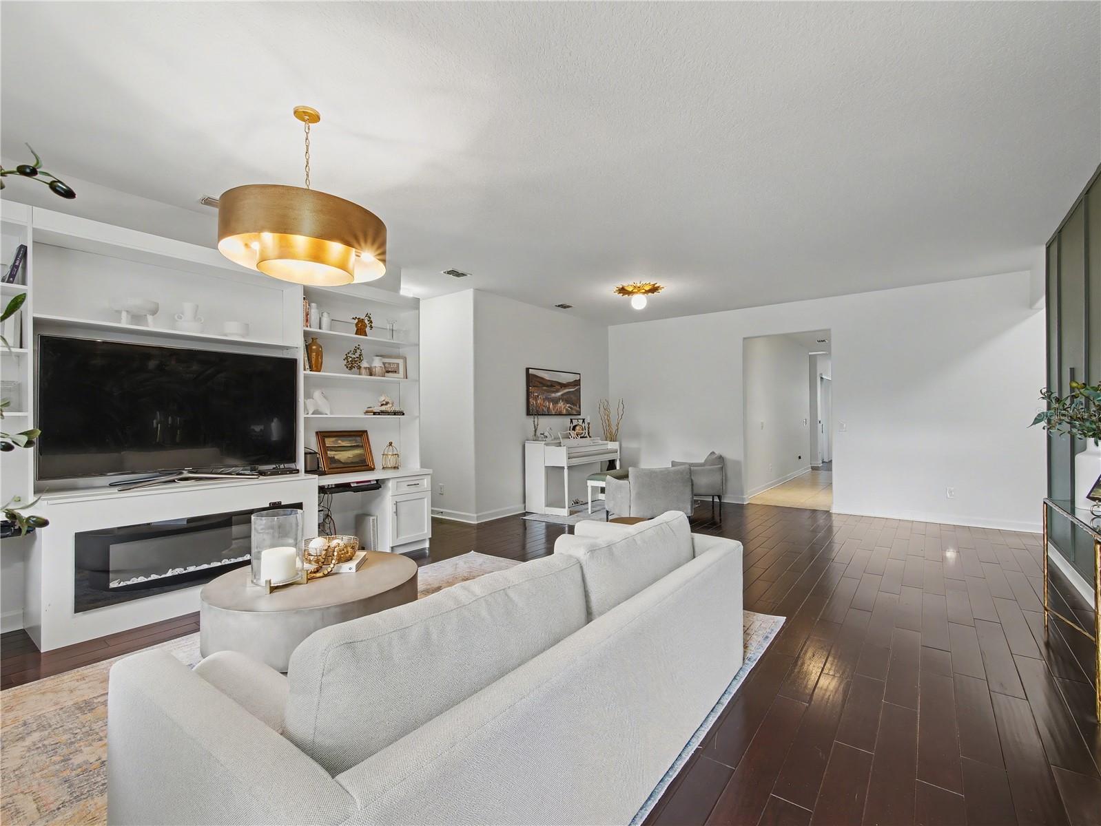 CLERMONT NOTTINGHAM AT LEGENDS - Residential Lease