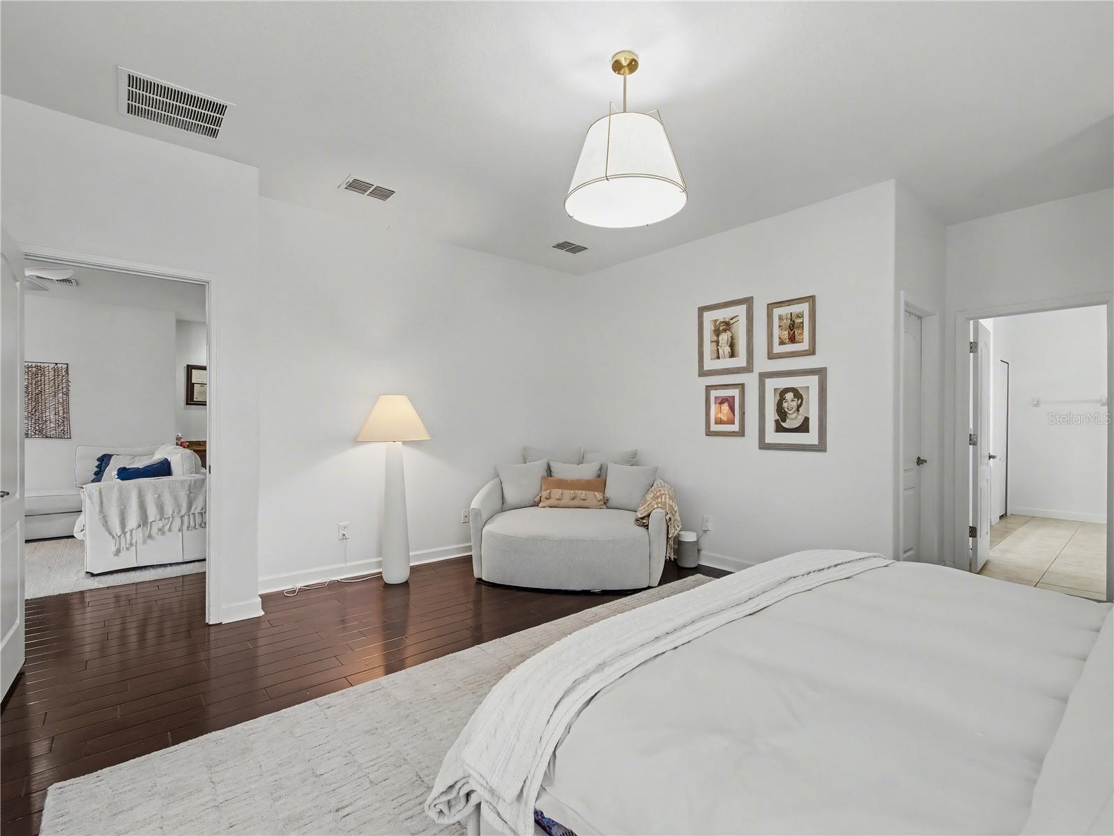 CLERMONT NOTTINGHAM AT LEGENDS - Residential Lease