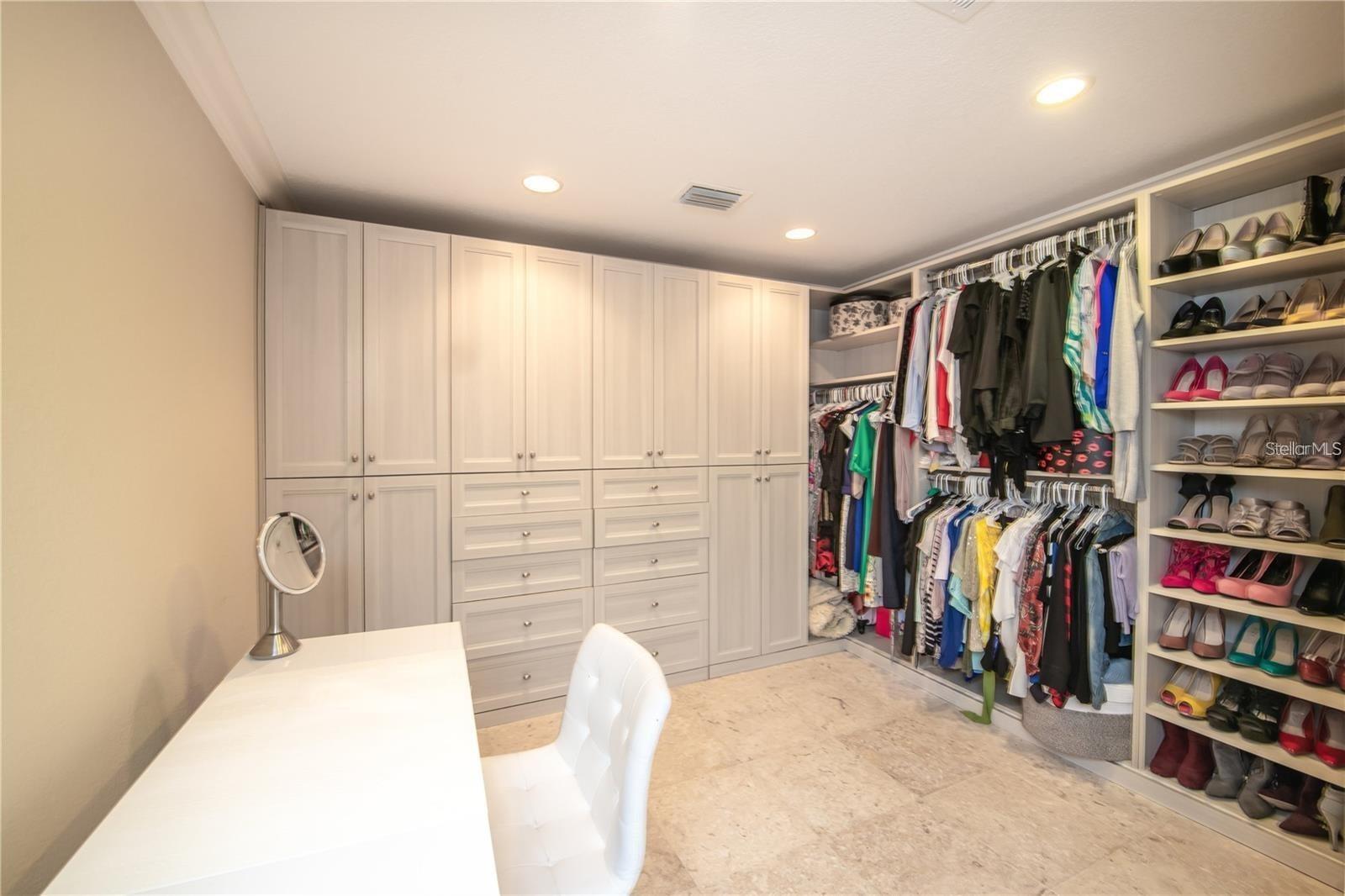 PHILLIPPI GARDENS 04 - Residential Lease