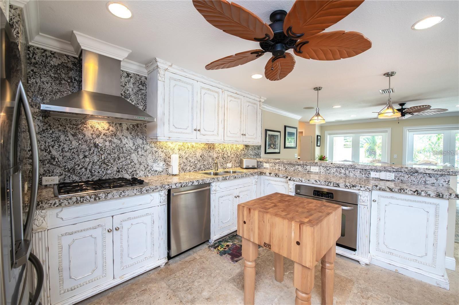 PHILLIPPI GARDENS 04 - Residential Lease