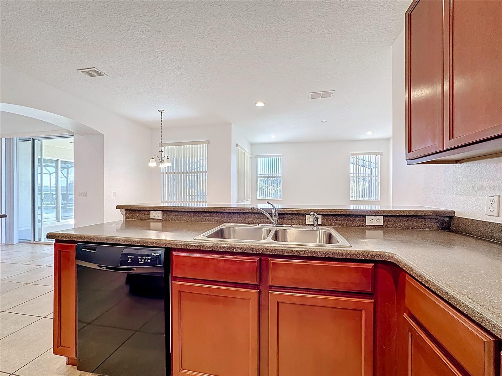 BELLALAGO PH 4P - Residential Lease