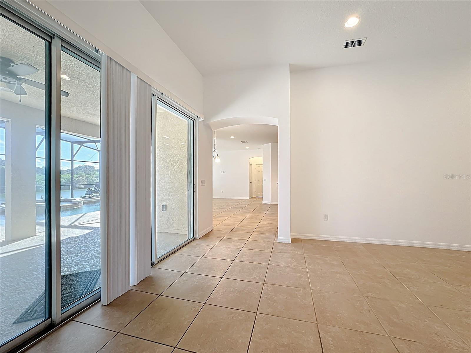 BELLALAGO PH 4P - Residential Lease