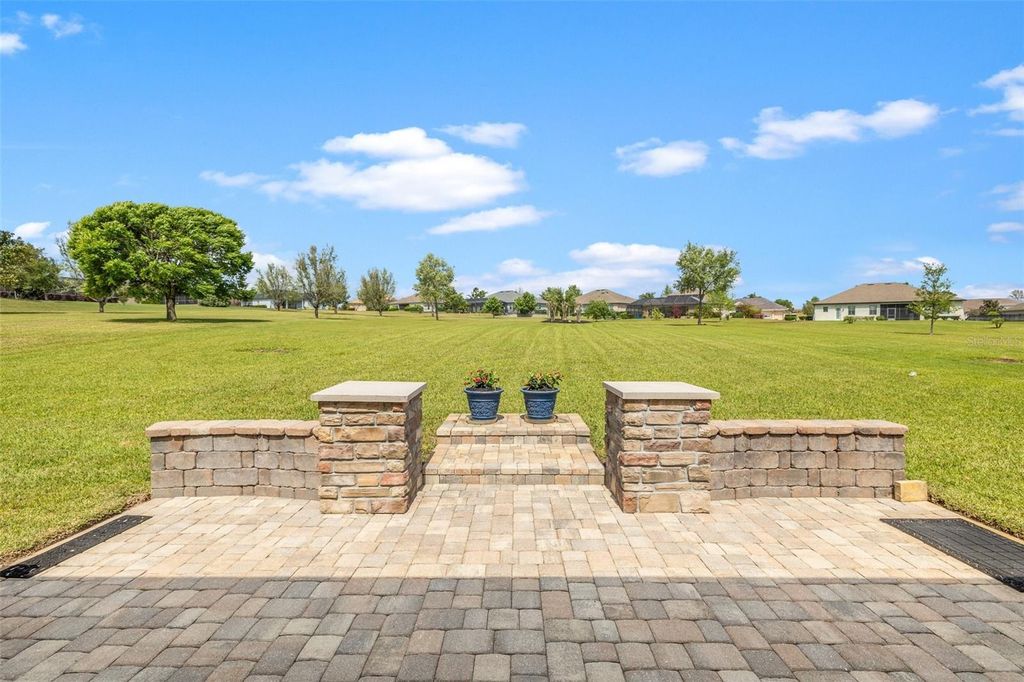 Photo of 13953 Thoroughbred Drive, Dade City, FL 33525 (MLS # TB8378935)