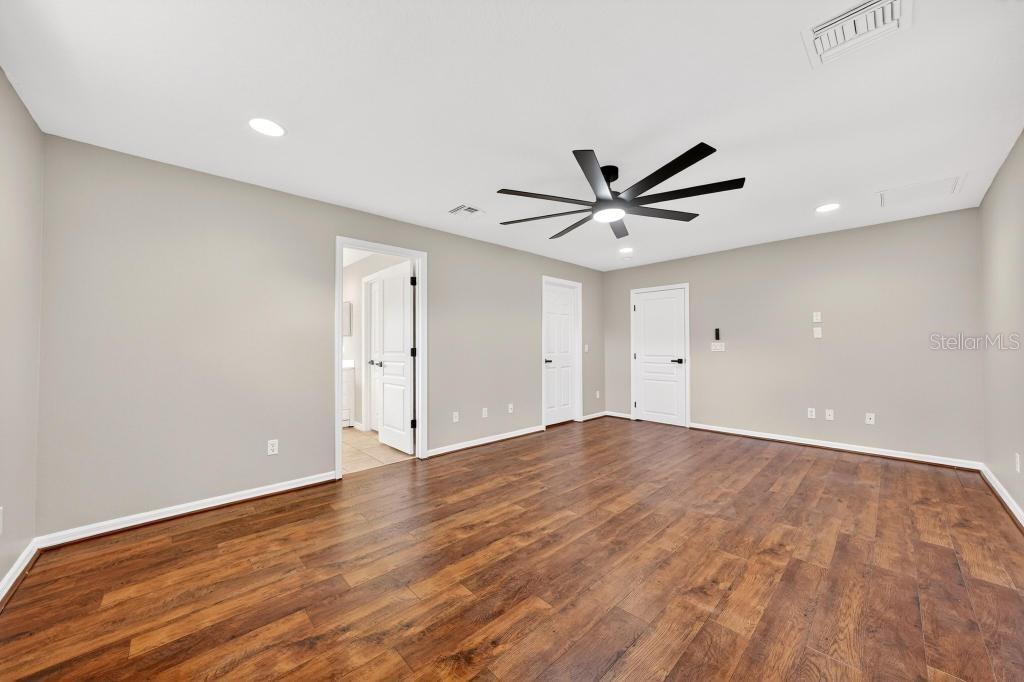 LAKE HARRIET ESTATES - Residential