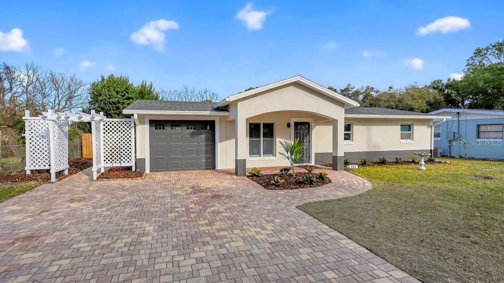 Photo of 157 Alhambra Avenue, Altamonte Springs, FL 32714 (MLS # O6388210)