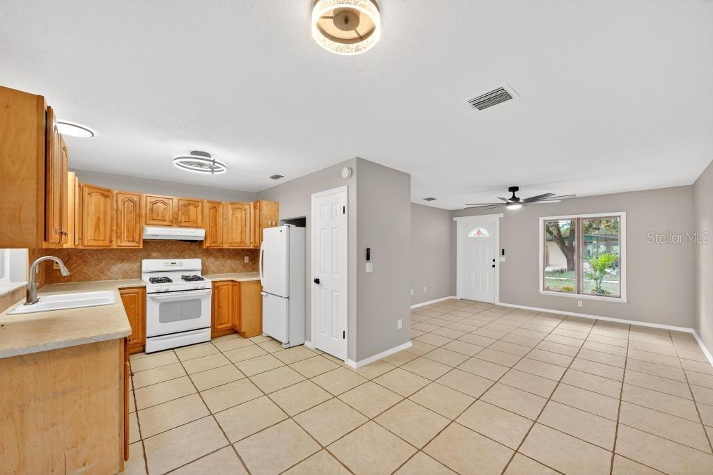 LAKE HARRIET ESTATES - Residential