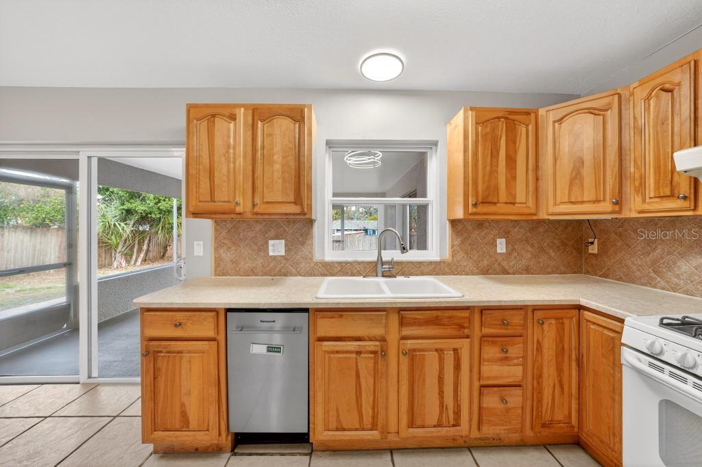 LAKE HARRIET ESTATES - Residential