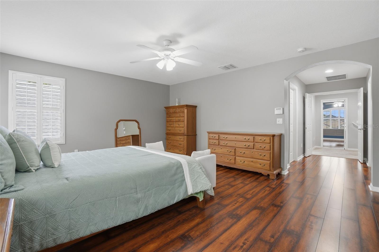 CLIFTON PARK - Residential