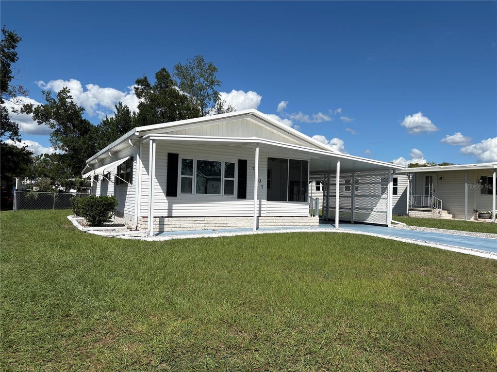 Photo of 7507 Dinsmore Street, Brooksville, FL 34613 (MLS # W7890326)