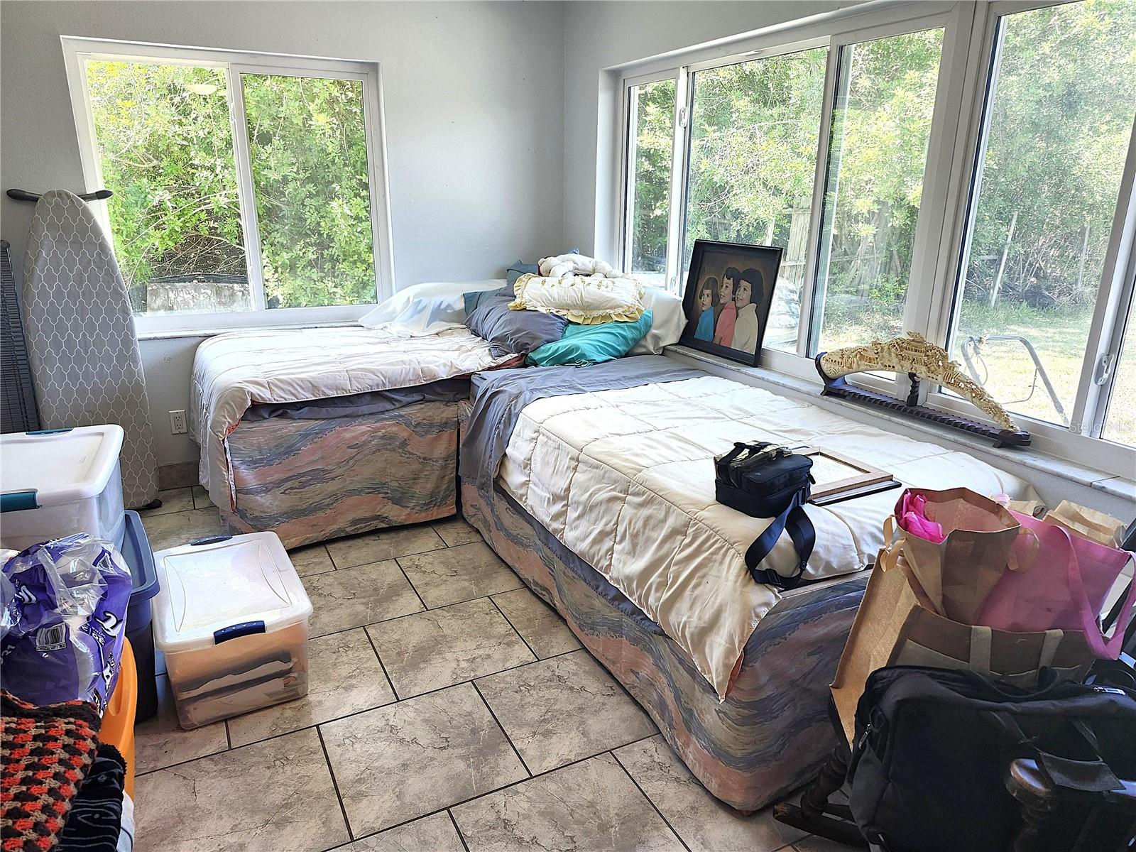 WARM MINERAL SPGS - Residential