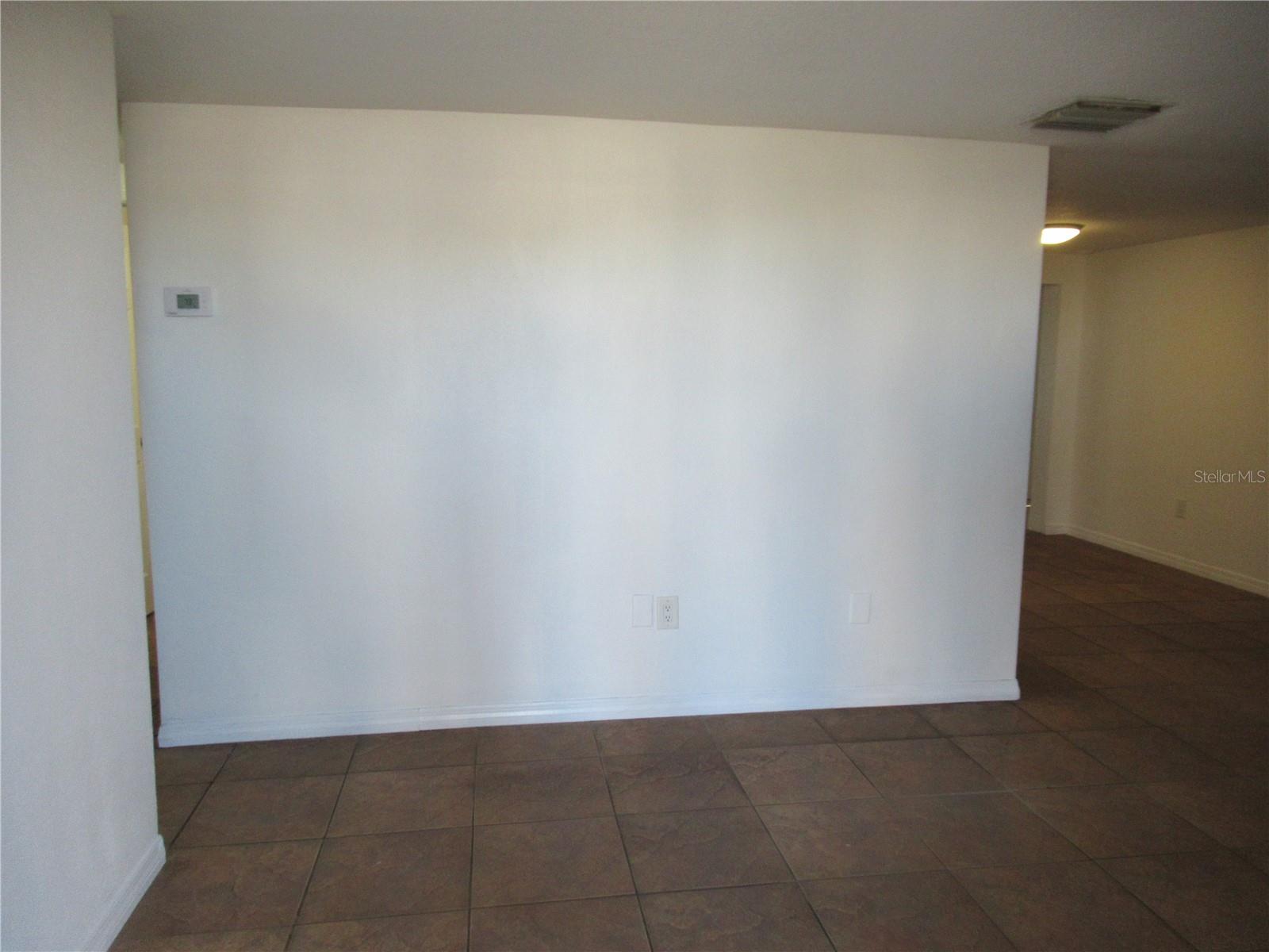 BEACON SQUARE UNIT 21-B PB 11 PG 4 LOT 2582 - Residential