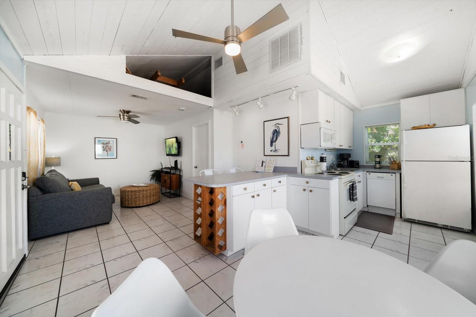 960 GULF BOULEVARD 5