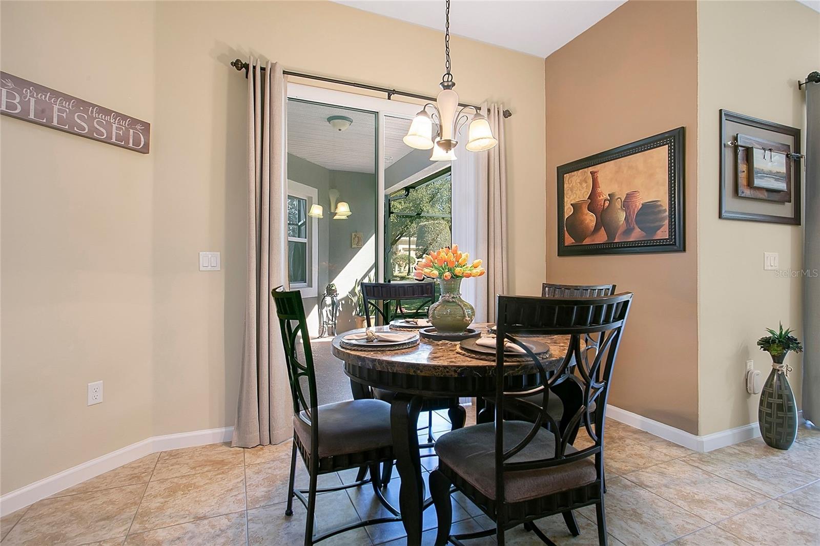 VINEYARD - Residential