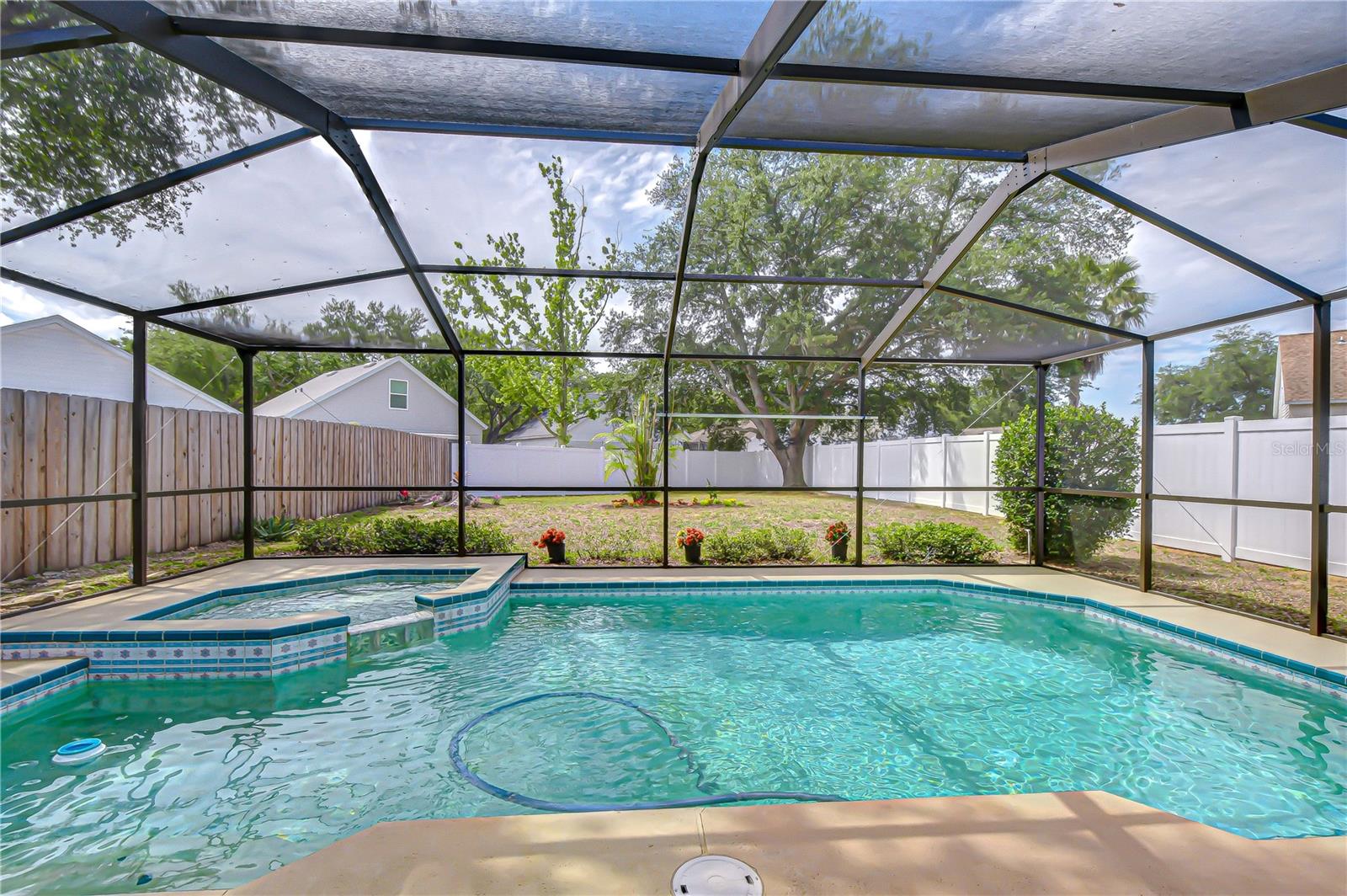BRENTWOOD HILLS - Residential