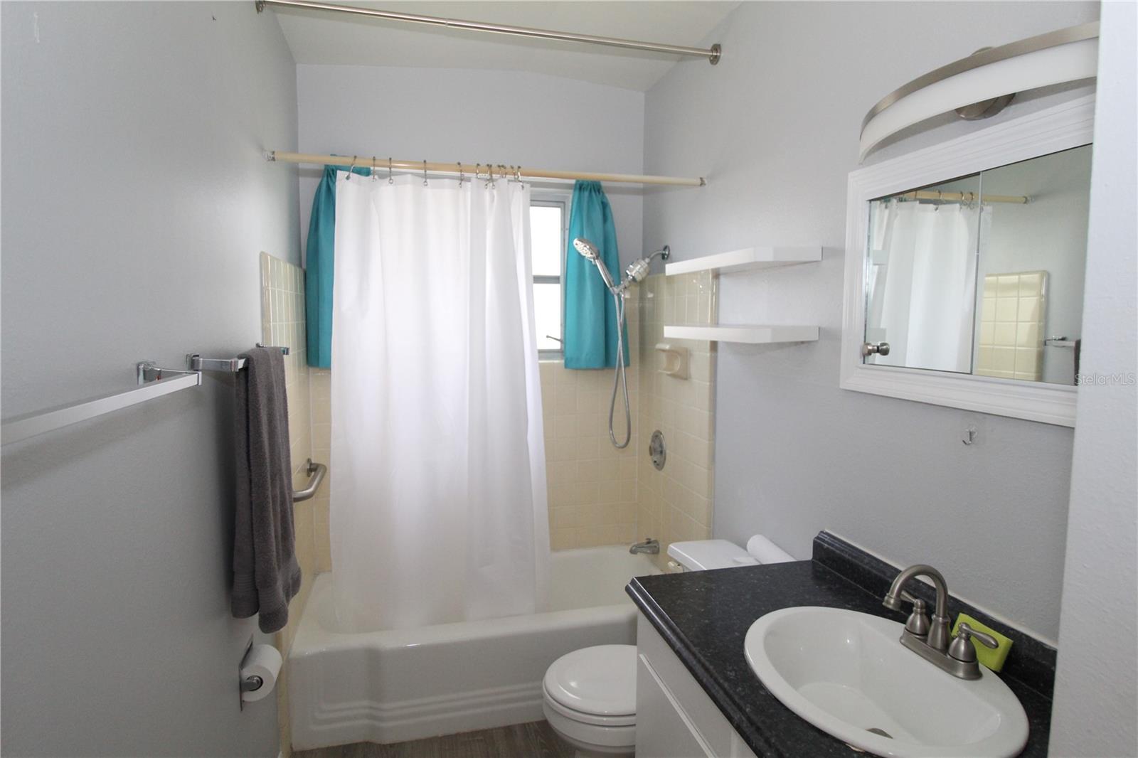 DEL WEBBS SUN CITY FLORIDA UN - Residential Lease