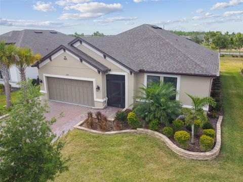 Photo of 204 Bella Cortina Dr, Kissimmee, FL 34759 (MLS # S5124647)