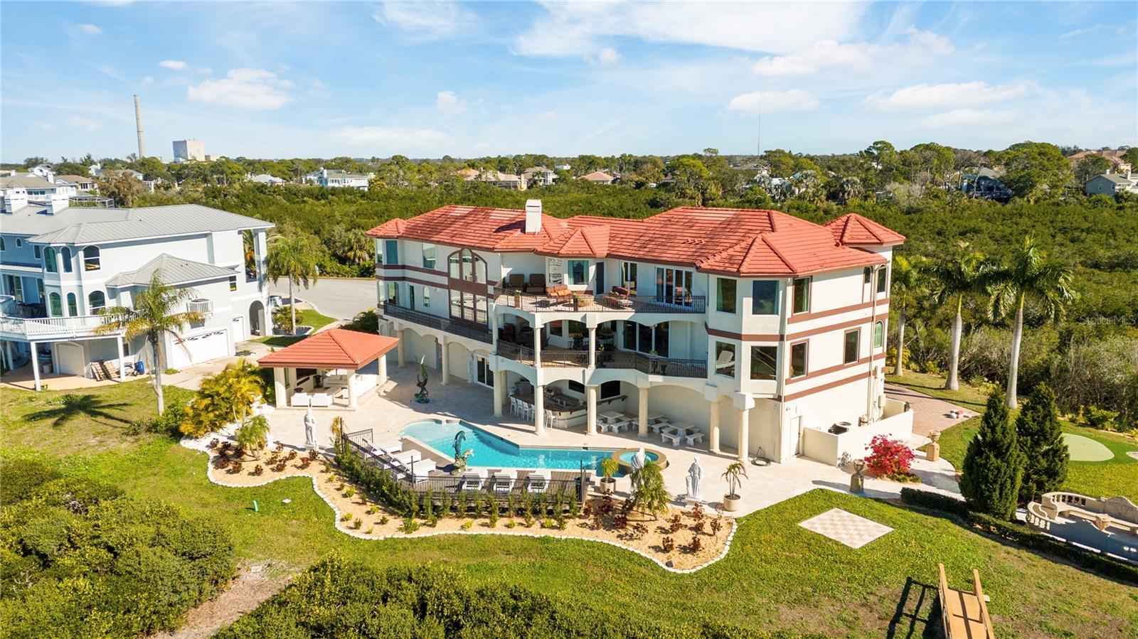 2115 ALEXIS COURT