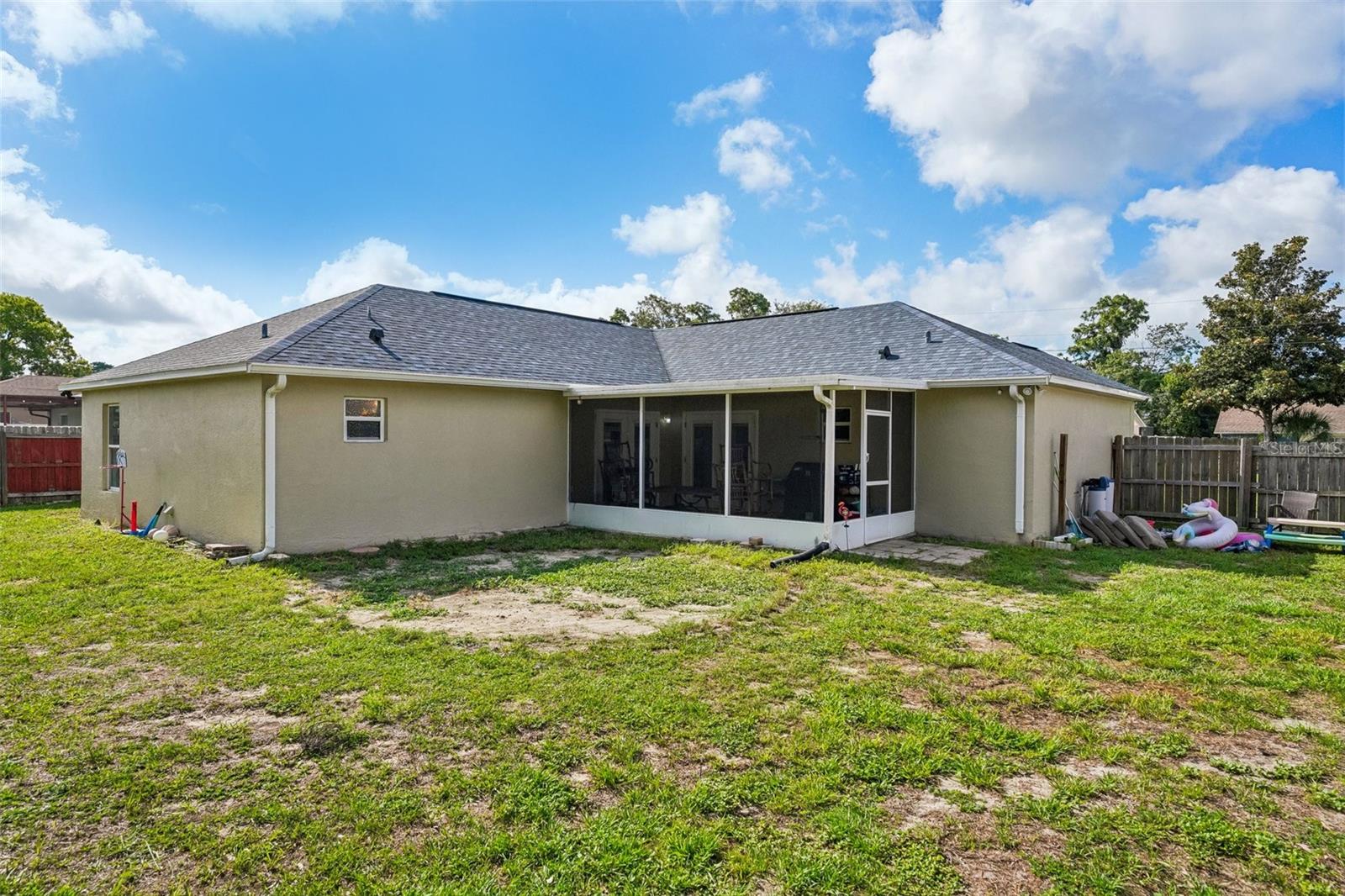 SPRING HILL - Residential