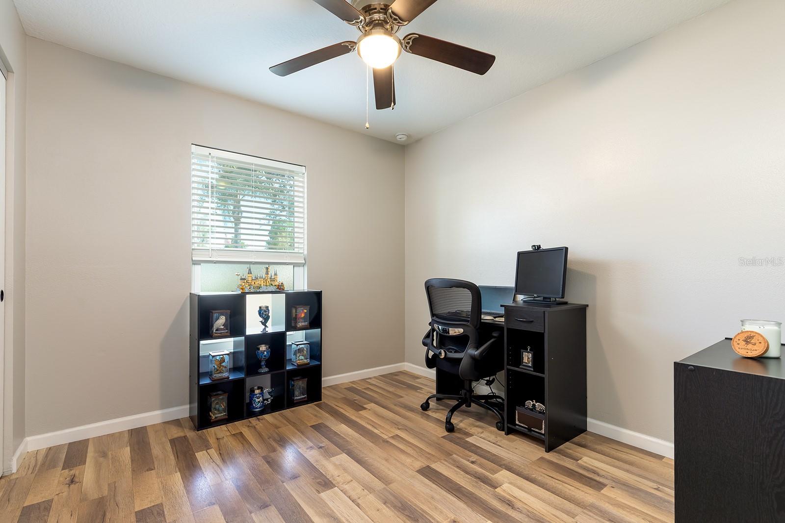 WESTERN SHORES - Residential