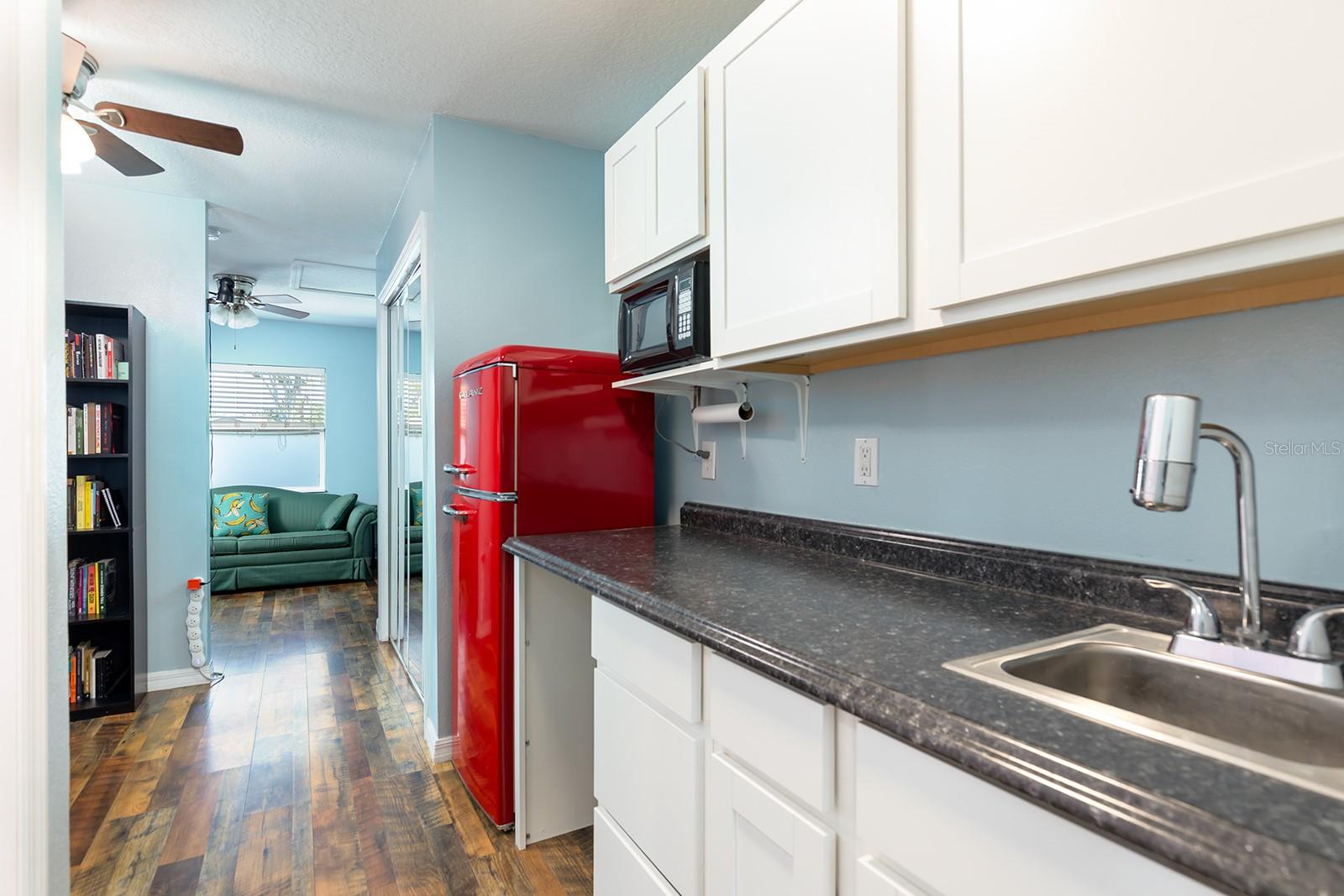 WESTERN SHORES - Residential