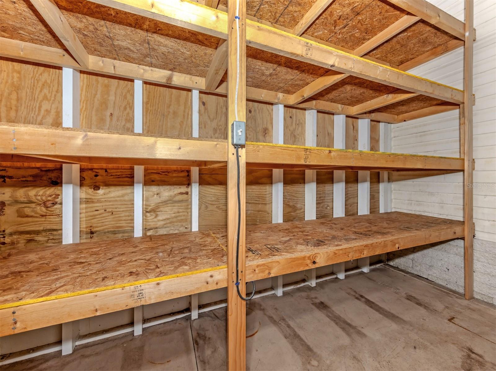 HARBOR ISLES IV - Residential