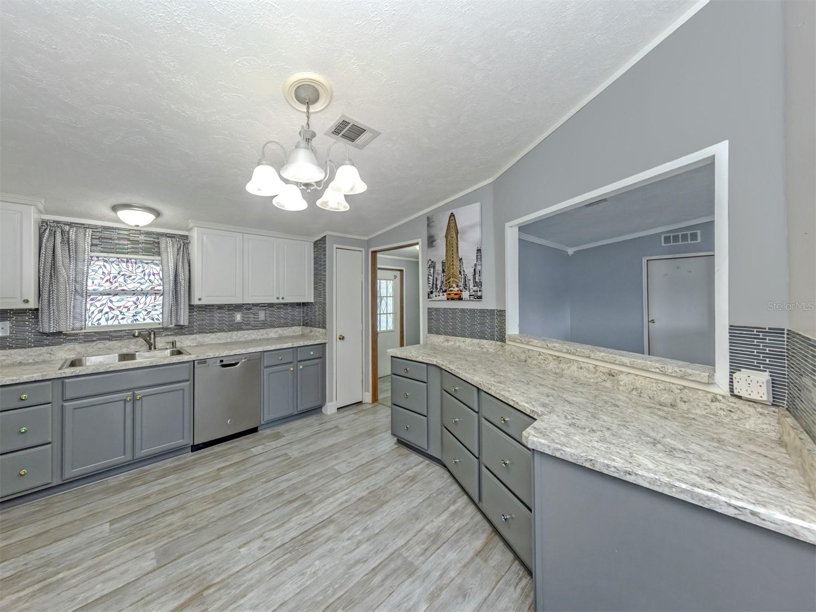 HARBOR ISLES IV - Residential