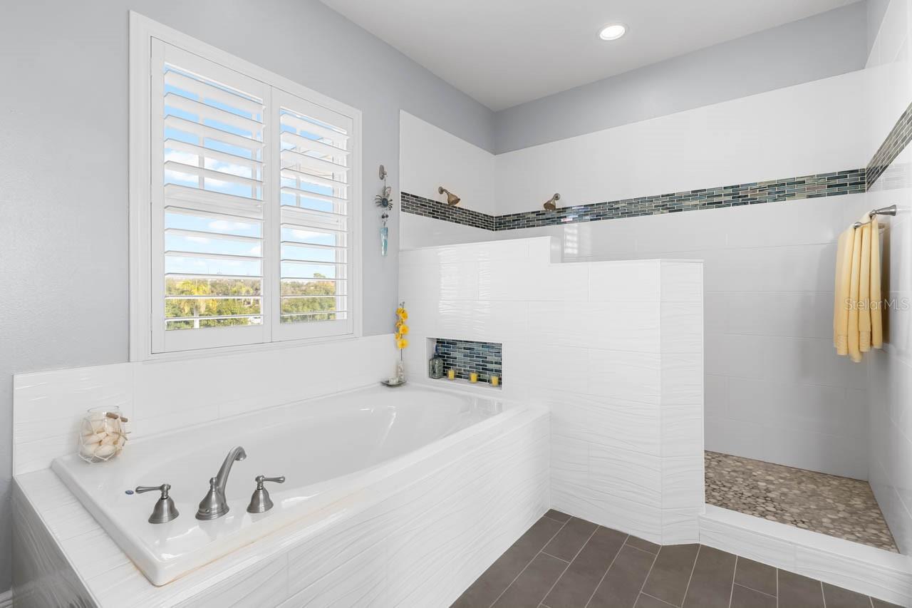 RUSKIN INLET - Residential