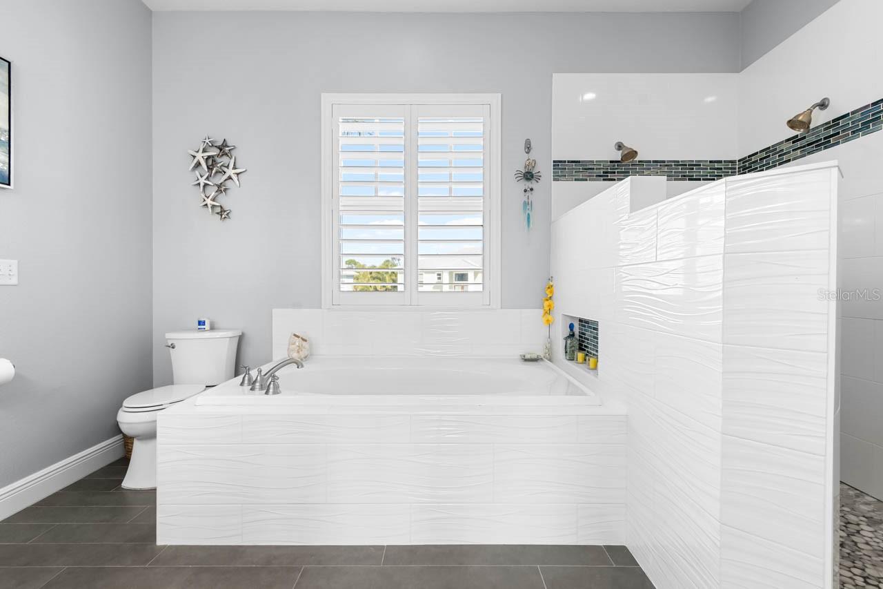 RUSKIN INLET - Residential