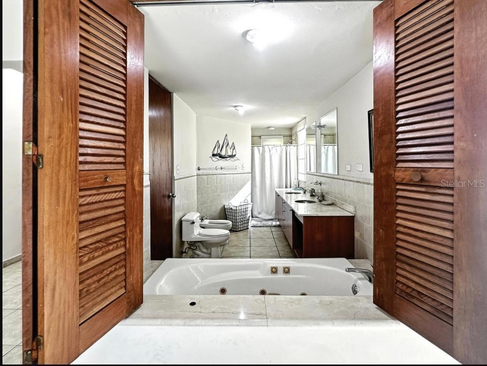 AQUABELLA - Residential