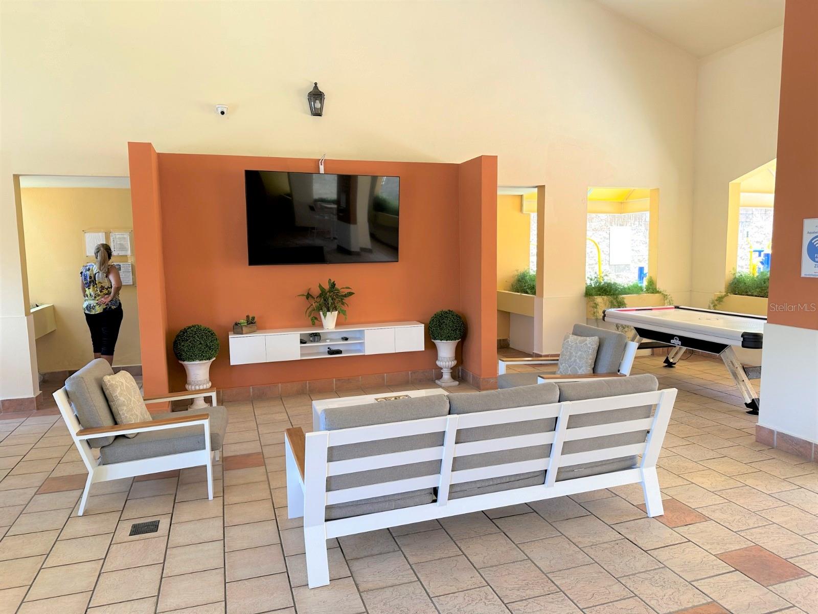 AQUABELLA - Residential