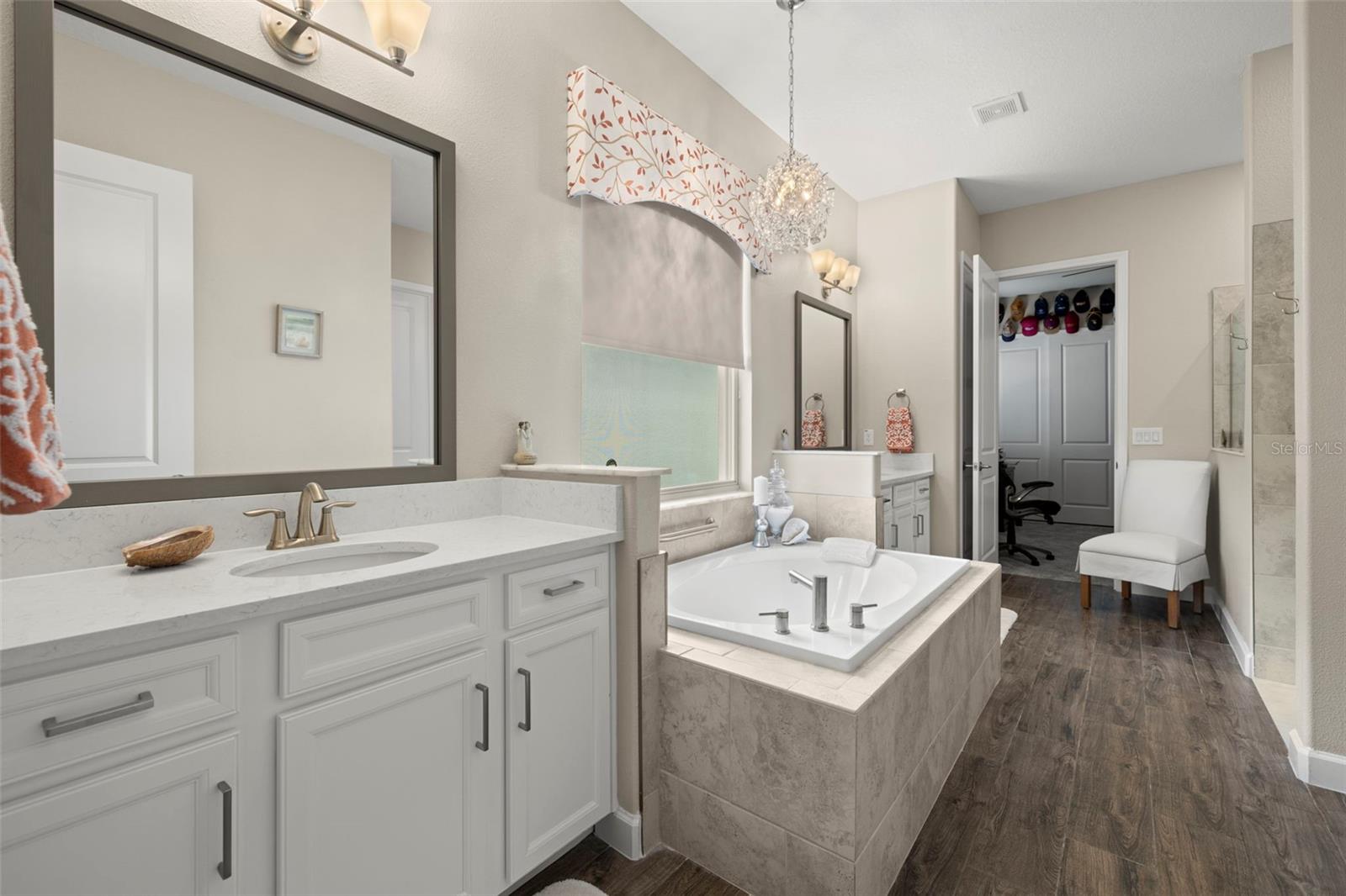 FOREST BROOKE ACTIVE ADULT PH - Residential