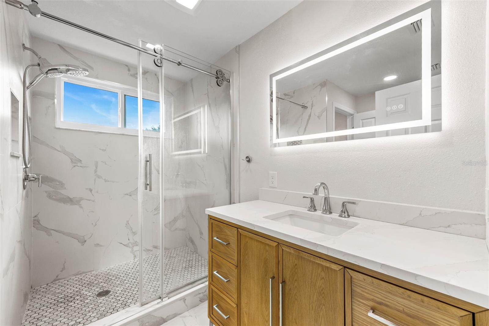 COLONIAL HILLS PH 01 - Residential