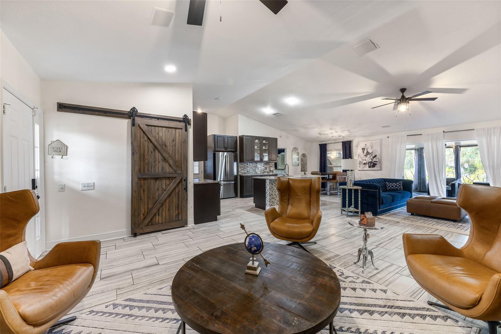 COLONIAL HILLS PH 01 - Residential