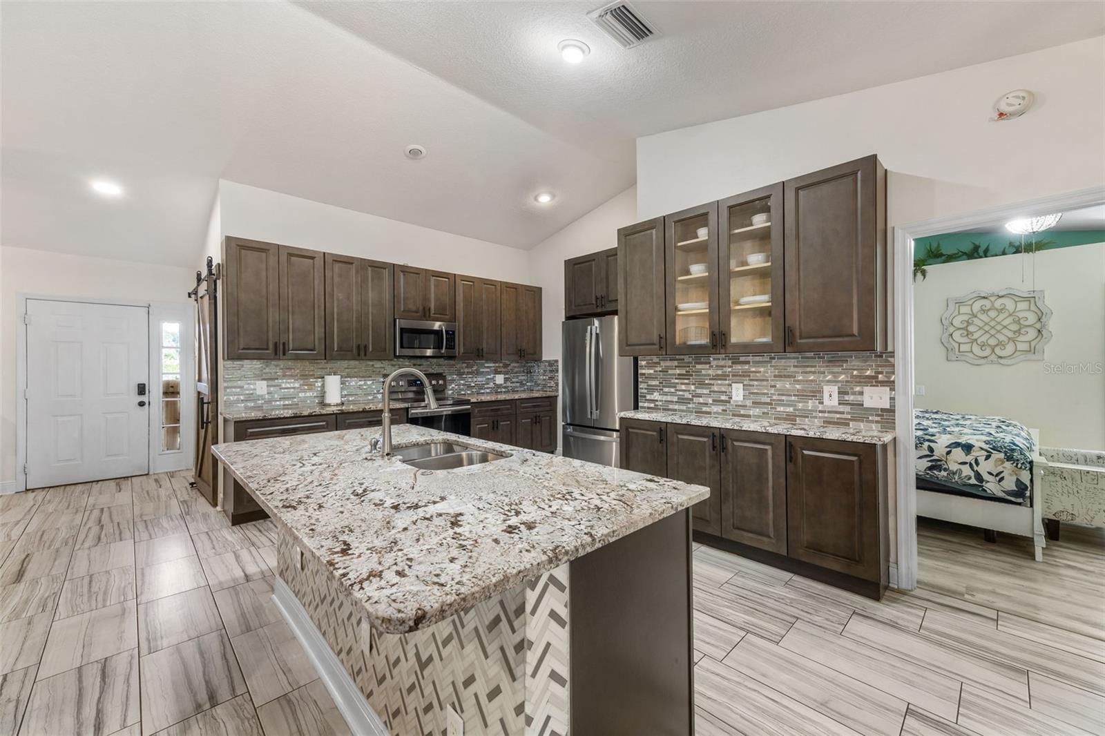 COLONIAL HILLS PH 01 - Residential